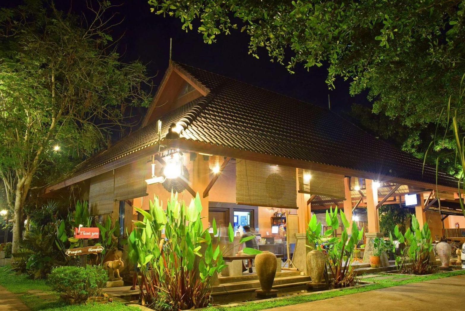 Chalicha Resort Chumphon Exterior foto